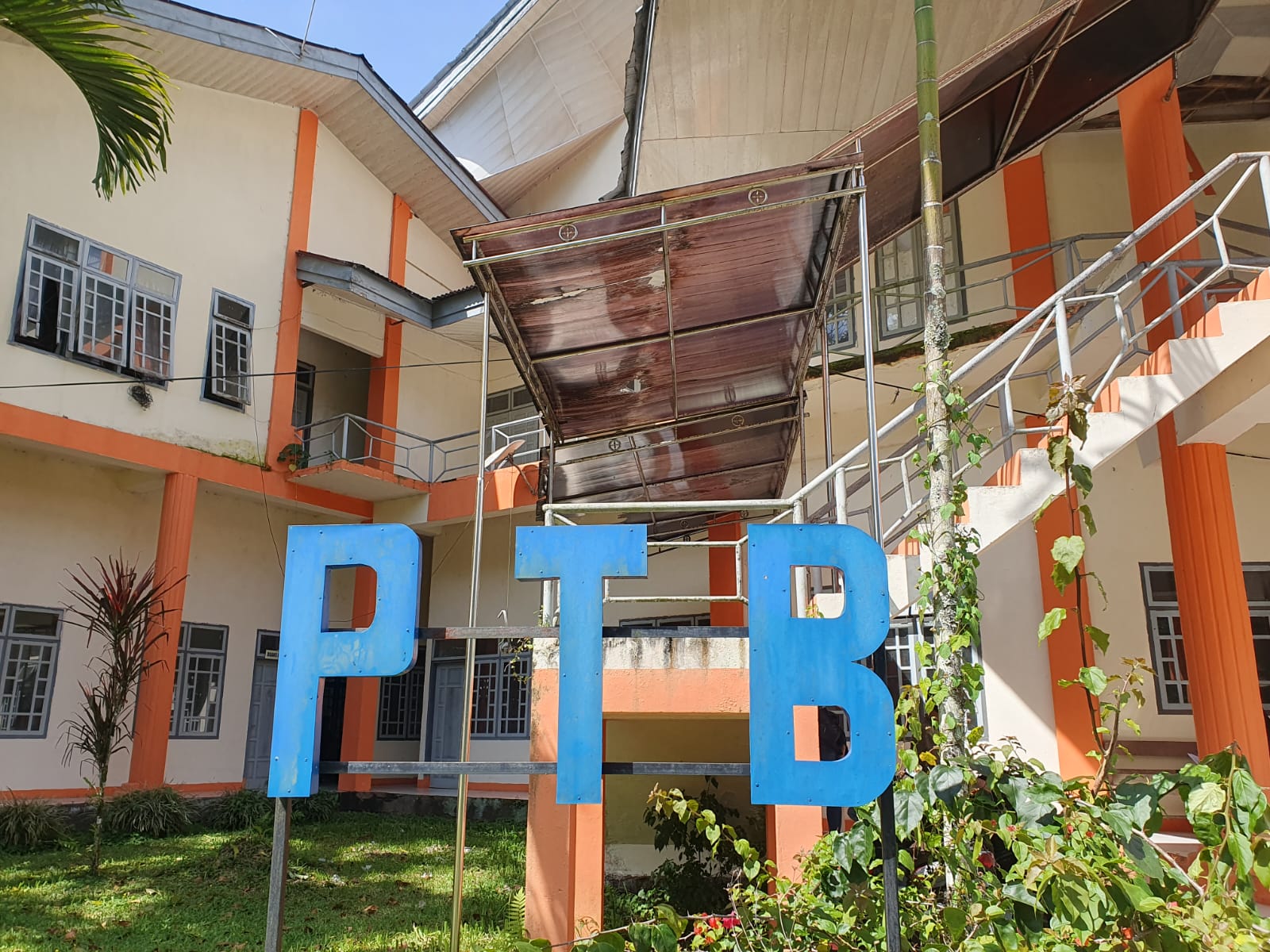 PENDIDIKAN TEKNIK BANGUNAN 